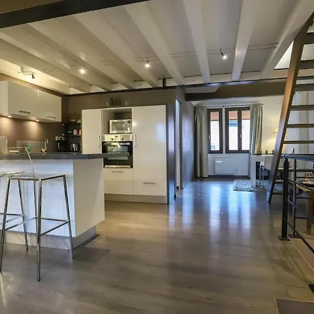 Le Hippie-chic, Hyper Centre Apartment Annecy