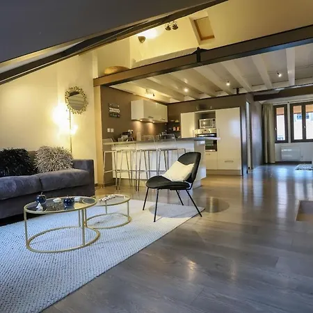 Le Hippie-chic, Hyper Centre Apartment *
